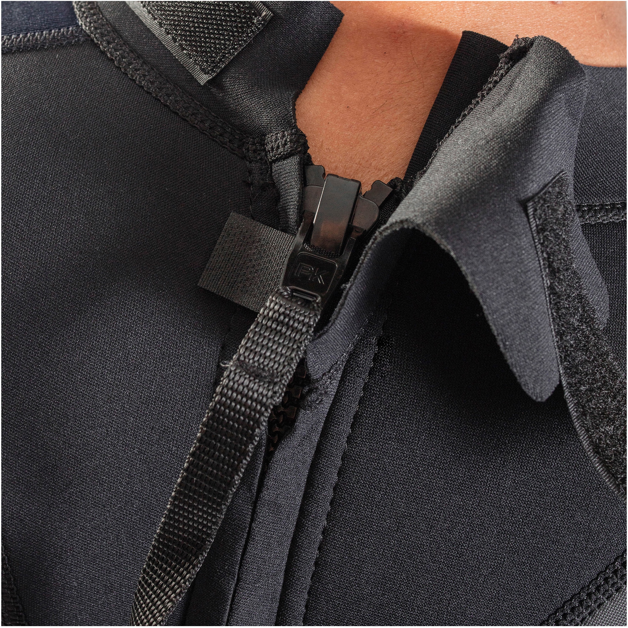 2026 Gul Mens G-Force 3mm Back Zip Flatlock Wetsuit GF1305-B7 - Black / Navy