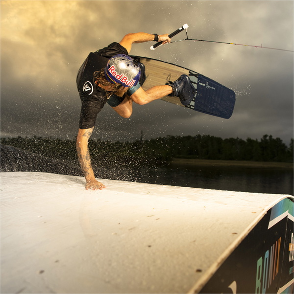 2022 Ronix Kinetik Project Springbox 2 Cable Wakeboard 22220 - Navy / Grey / Black